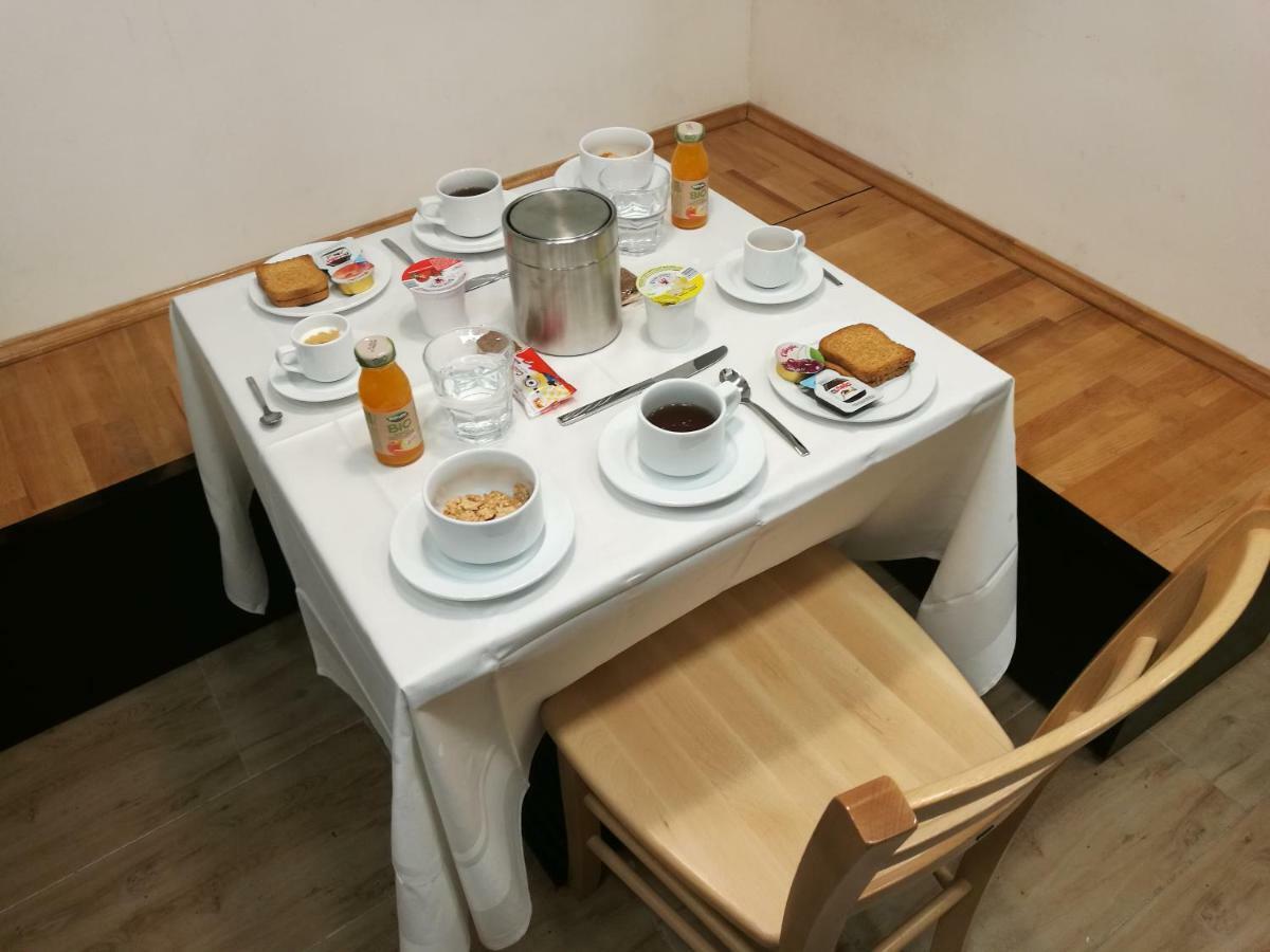 Affittacamere Al Trenino Accomodation *